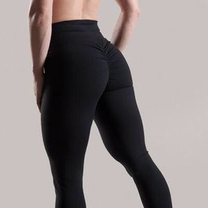 High Waisted Ruched Back Black Leggings